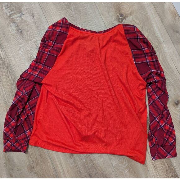 Matching Christmas Pajamas in Tartan Plaid - Picture 4 of 15